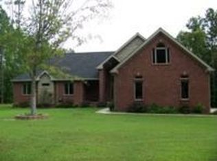 2776 Lake Cohoon Rd, Suffolk, VA 23434