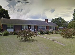 12 Smokey View Dr, Tusculum, TN 37745