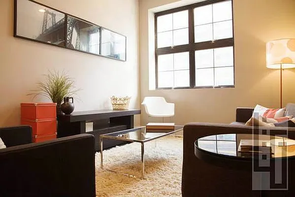 Rented by Loom Group | media 22