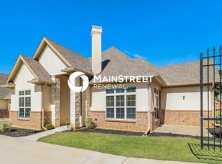 8821 Creek Run Rd #203, Fort Worth, TX 76120