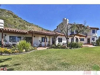 Building Photo - 4211 Avenida De La Encinal