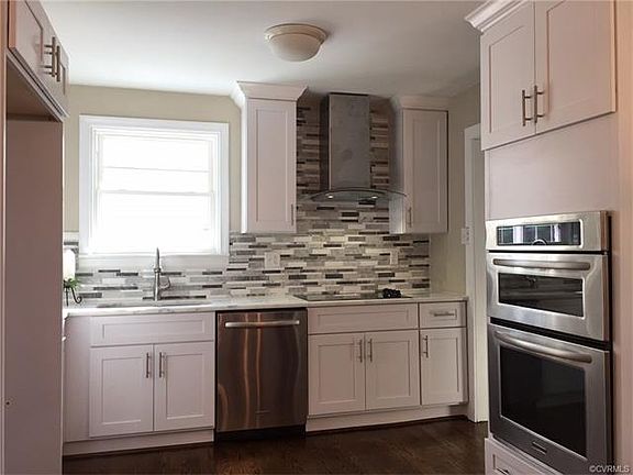 2nd image of 1204 W Valley Dr
