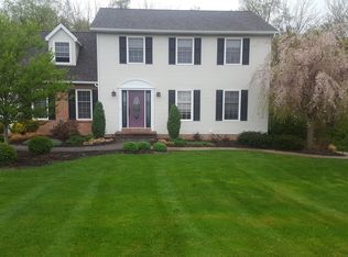 326 Manor Dr, Northumberland, PA 17857