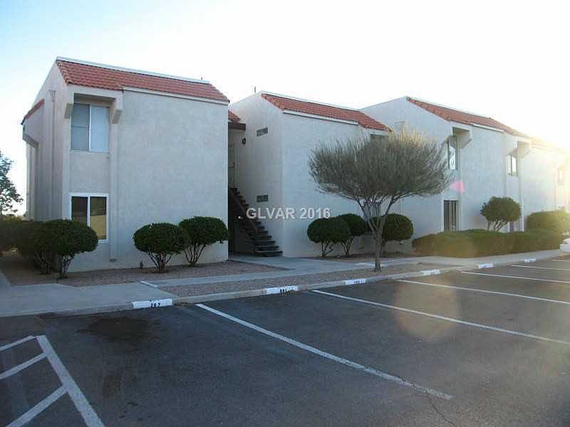 1st image of 870 B Ave