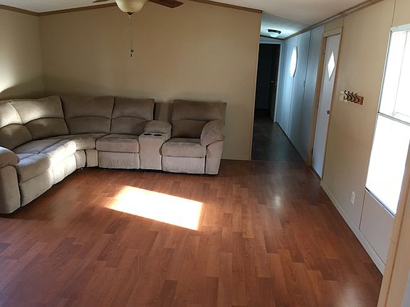 5th image of 16441 Horseshoe Dr #7