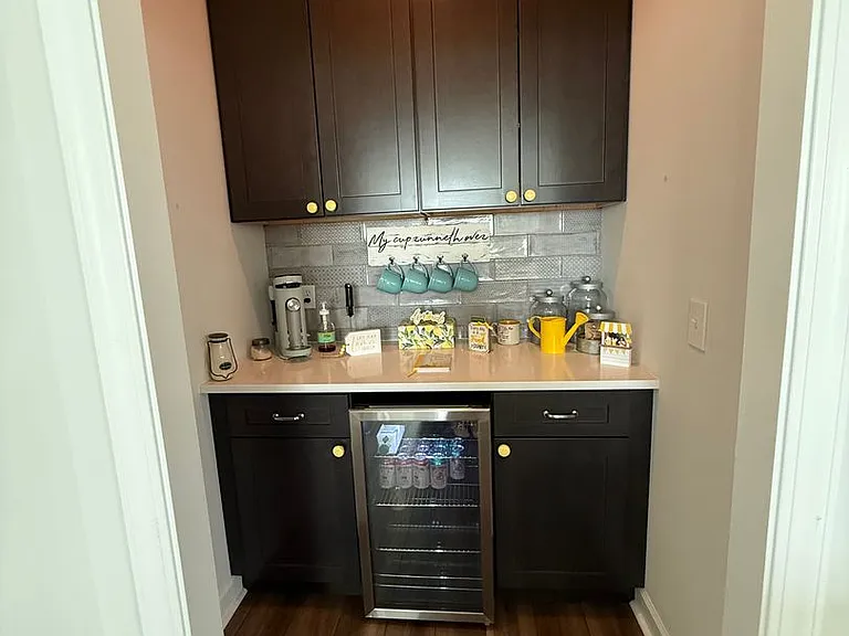 25 Caventon Dr — Photo 5