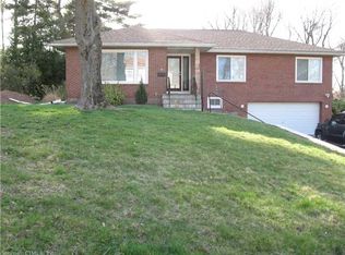 60 Ferguson Rd, Manchester, CT 06040