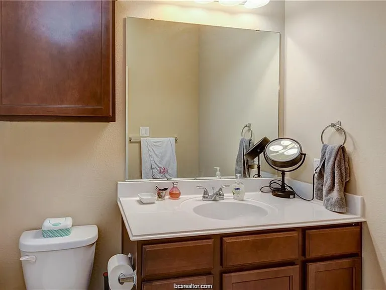 1198 Jones Butler Rd #406 — Photo 11