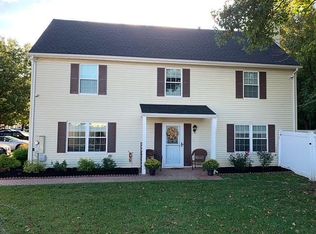 88 Fieldcrest Way, Hazlet, NJ 07730