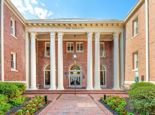 Kew Gardens, Washington, DC 20007