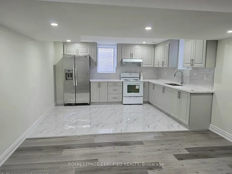4 Adastra Pl #BASEMENT — Photo 4