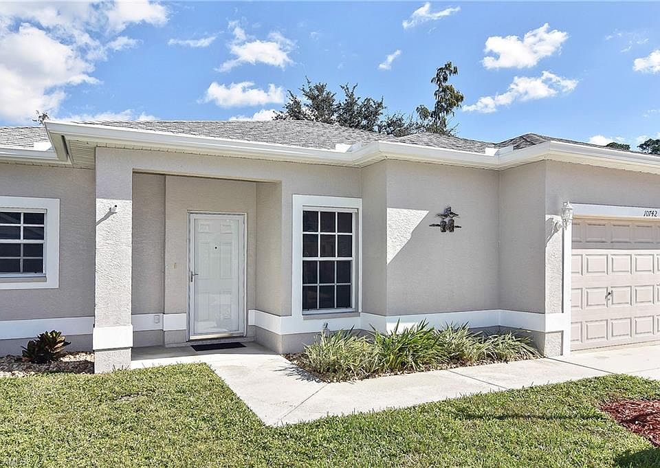 1st image of 10742 San Tropez Cir