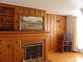 2nd image of 110 N Welch St