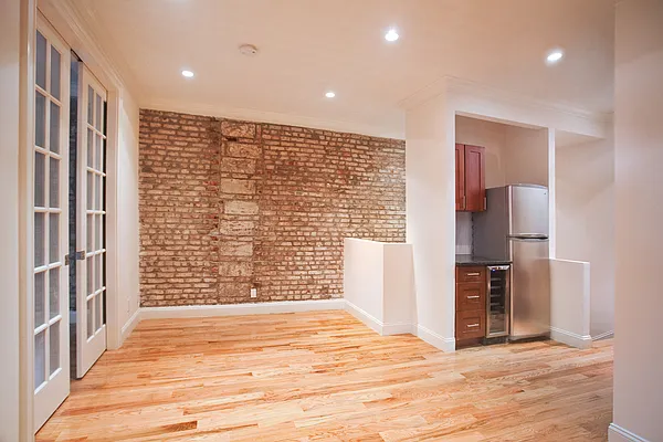 Rented by Dallien Realty Limited Liability Company | media 14