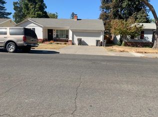 1228 McKinley Ave, Woodland, CA 95695
