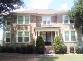 6211 Hollyfern Ln, Atlanta, GA 30349