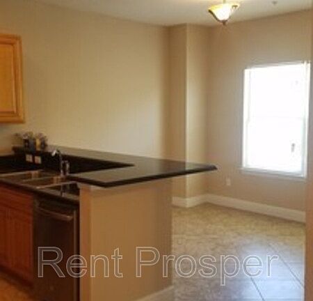 5th image of 3725 S Lake Orlando Pkwy Unit 4