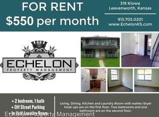 319 Kiowa St, Leavenworth, KS 66048