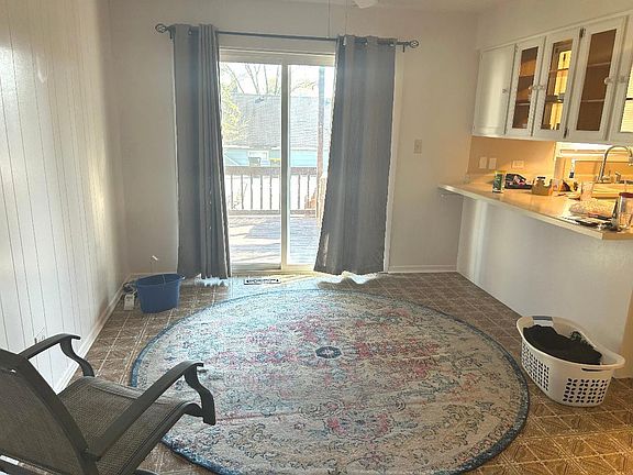 3rd image of 3807 Main St