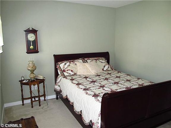 4th image of 1906 Glenhurst Ct