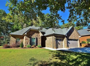 305 Vinings Walk NW, Gainesville, GA