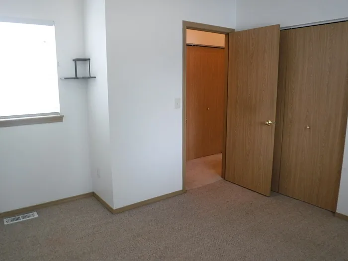 732A Skyla Ct — Photo 17