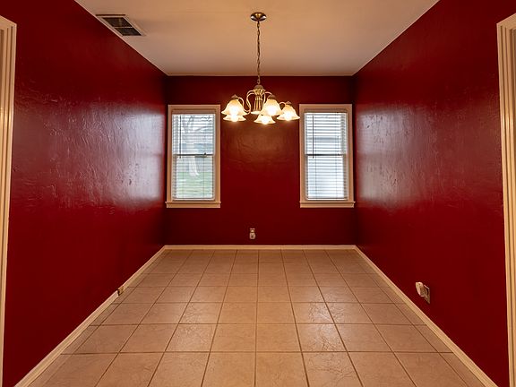 Nice dining area