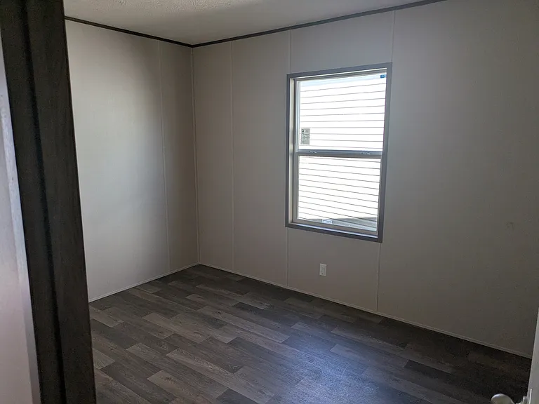 402 E Hector Ave #10 — Photo 4
