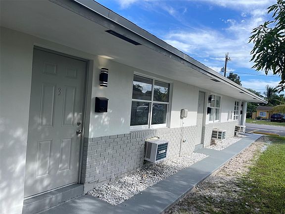 3rd image of 721 SW 8th Street