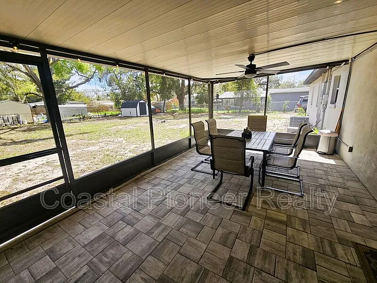 8711 N Wick Pl — Photo 36