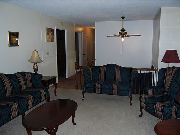 Main level living room