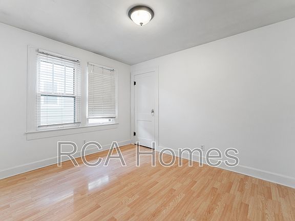 5th image of 1226 N Grant Ave