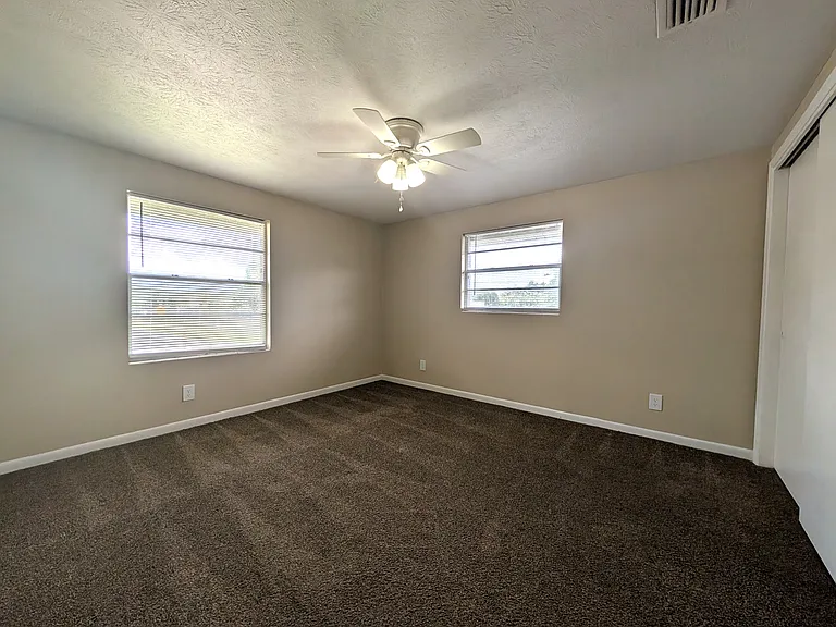 6036 Bizier Rd — Photo 16