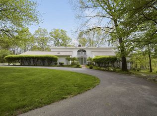 5 Beverly Ct, Hopewell Junction, NY 12533