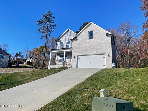 2nd image of 8141 Chapel Hill Ln