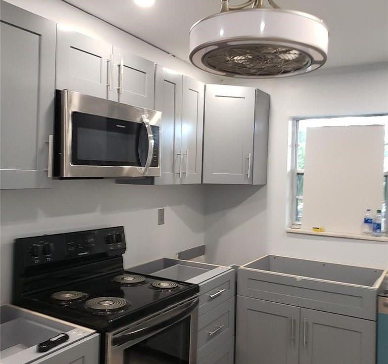 1st image of 5860 NW 44th #309