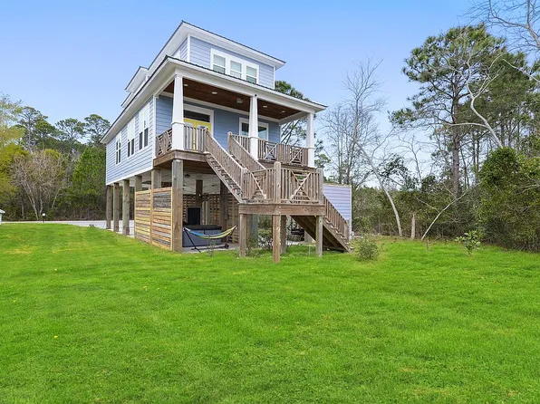 5125 E Belle Fontaine Rd, Ocean Springs, MS 39564