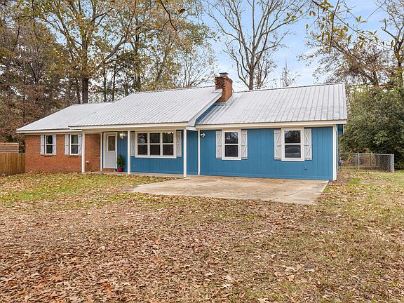 2nd image of 169 Dove Whitaker Rd