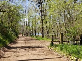 10811 Walkenbach Rd, Rogers, AR 72756