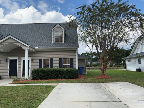 2nd image of 4868 Habersham Ln