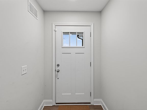 4th image of 6602 Night Horse St