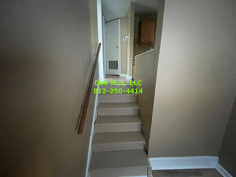 218 E Michigan St #B — Photo 2