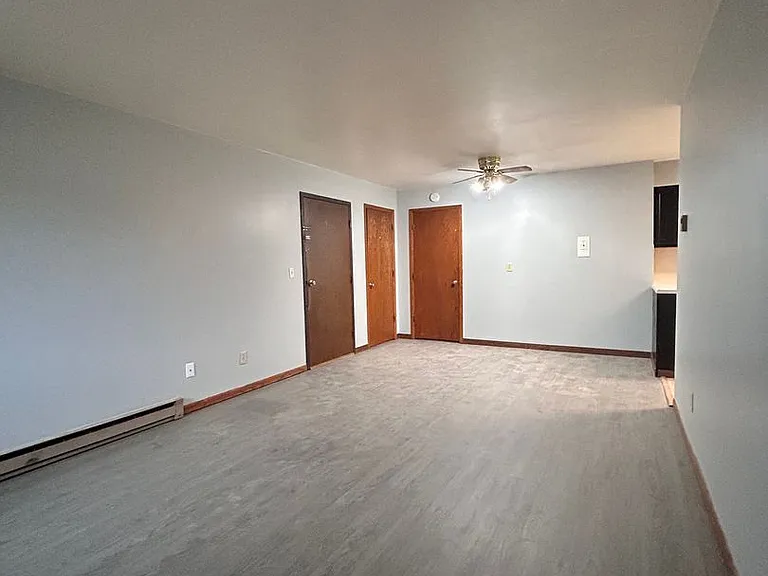 950 N Kelly St — Photo 1
