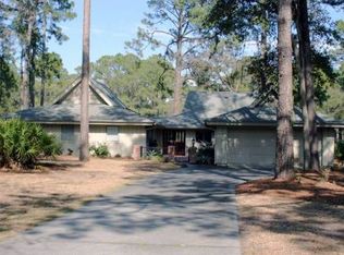 13 Red Maple Rd, Hilton Head Island, SC 29928