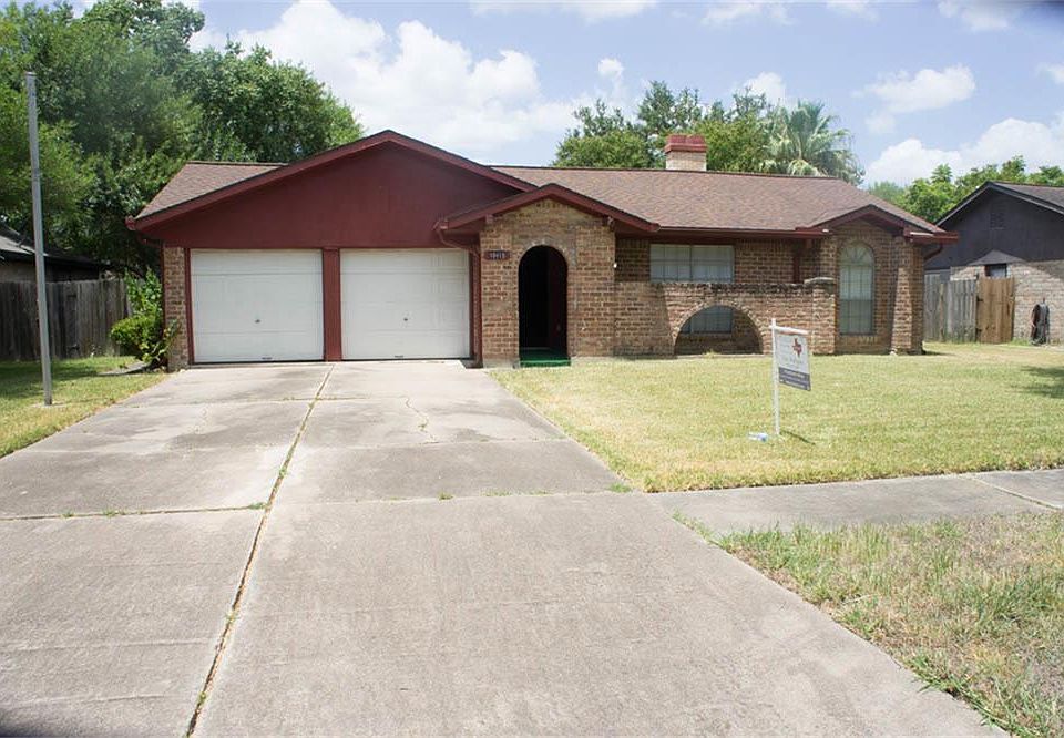 1st image of 10415 Kirklane Dr #0