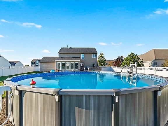 4th image of 4686 Manor Hill Dr