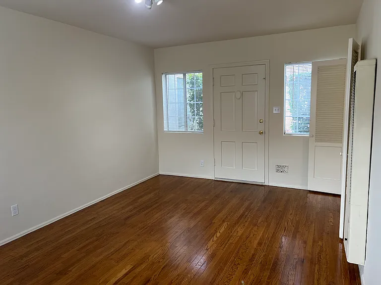 519 S 7th St #519 — Photo 6