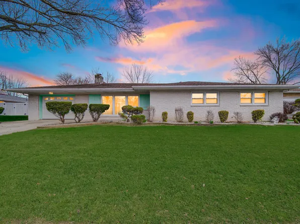 3606 E 34th Pl, Hobart, IN 46342