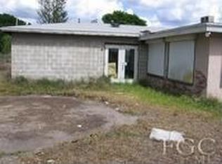 507 York Rd, Lehigh Acres, FL 33936
