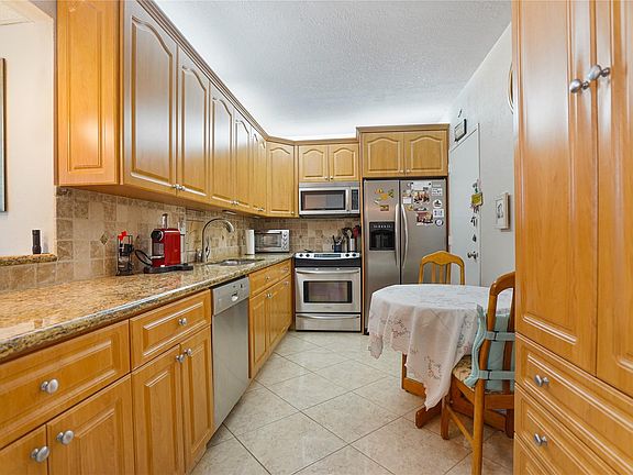 3rd image of 4250 Galt Ocean Drive #14A